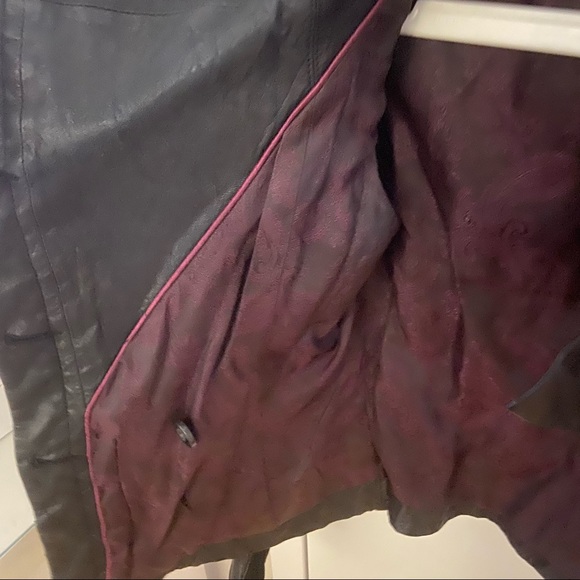 Genuine Leather Danier Leather jacket - Picture 2 of 9